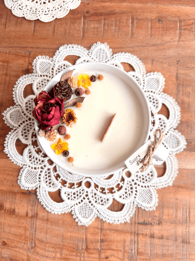 ✨ Bougie Sucre d'orge - grande tasse à thé "blanche"