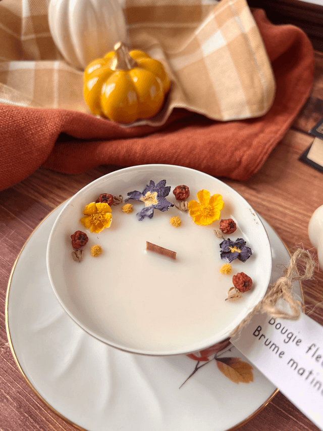 🍁 Bougie Brume matinale - tasse à thé "roses d'automne" avec sous-tasse