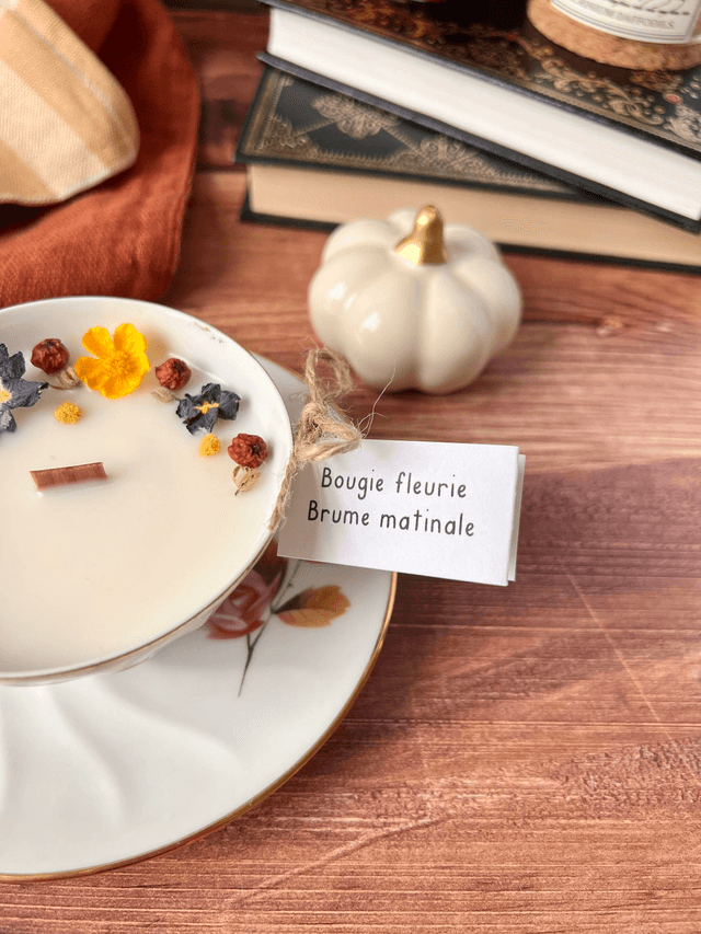 🍁 Bougie Brume matinale - tasse à thé "roses d'automne" avec sous-tasse