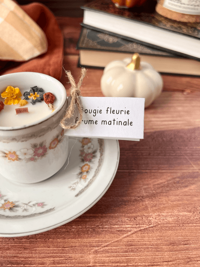 🍁 Bougie Brume matinale - tasse à café "fleurs d'automne" avec sous-tasse