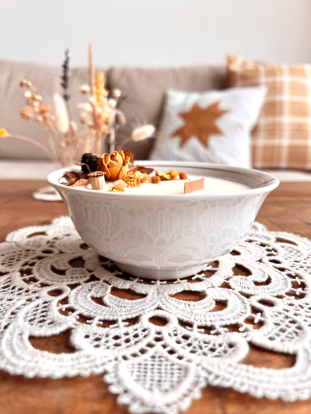 ✨ Bougie Sucre d'orge - petit bol "liseré doré"