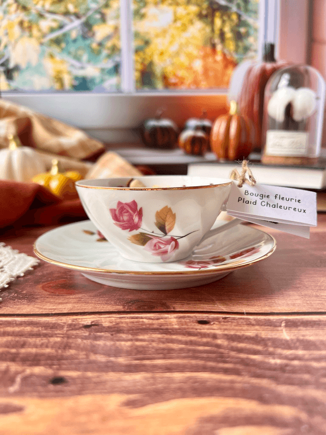 🍁 Bougie Plaid chaleureux - tasse à thé "roses d'automne" avec sous-tasse