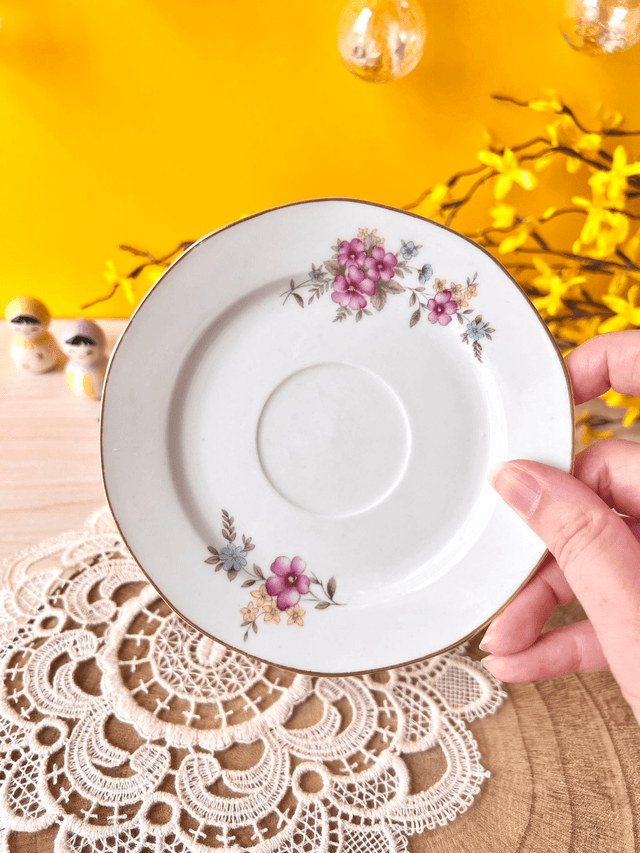 🌼 Sous tasse - en porcelaine "trio de fleurs"