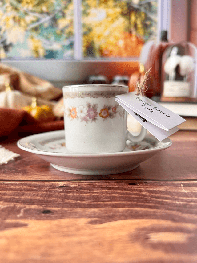 🍁 Bougie Café - tasse à café "fleurs d'automne" avec sous-tasse