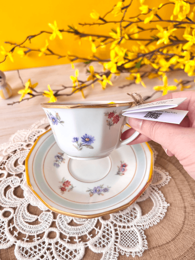 🌼 Bougie Citronnelle - tasse à thé "bouquets et liseré bleu" - avec sous-tasse