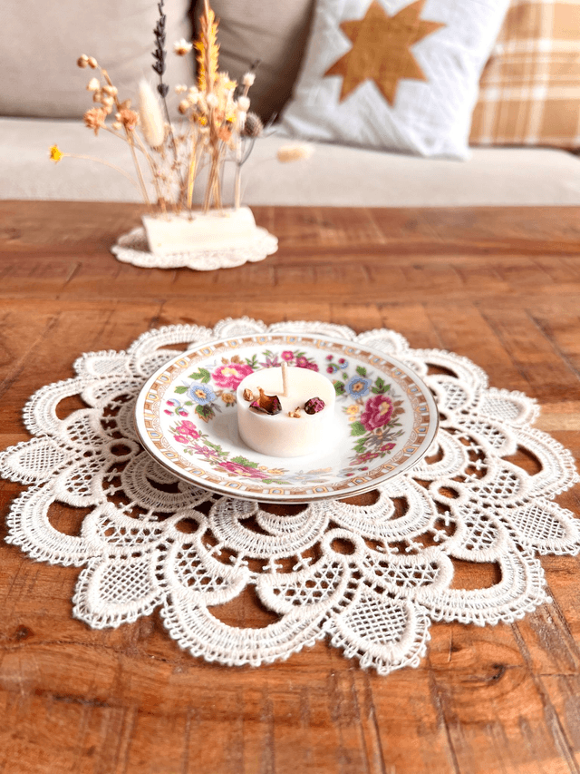 ✨ Sous tasse - en porcelaine "farandole de fleurs"
