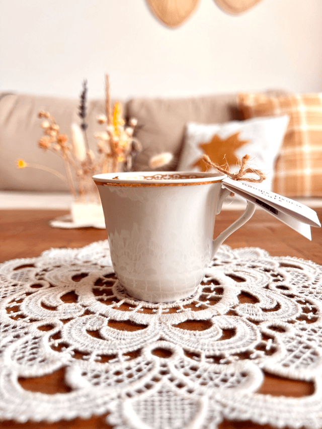 Bougie Café - tasse à café "frise dorée intérieur"