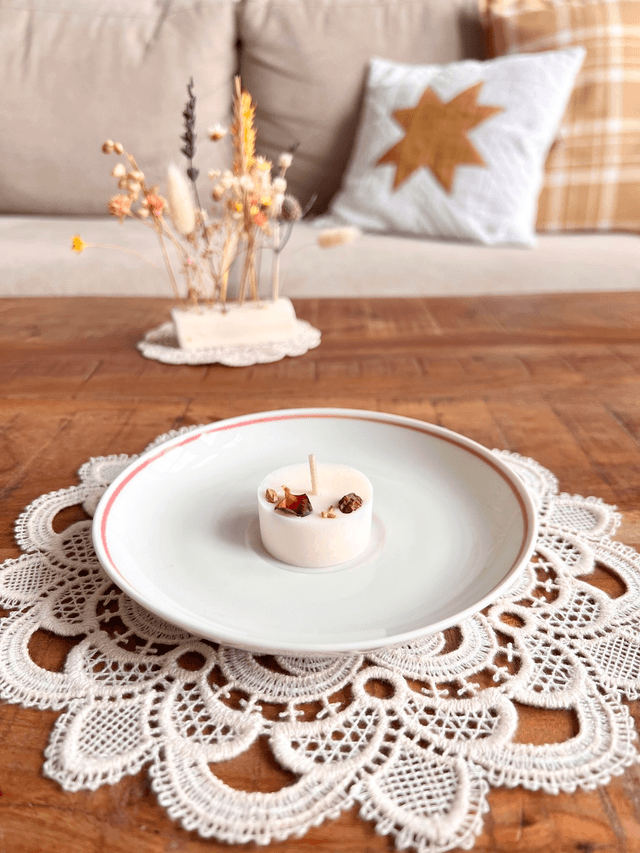 ✨ Sous tasse - en porcelaine "liseré rose"