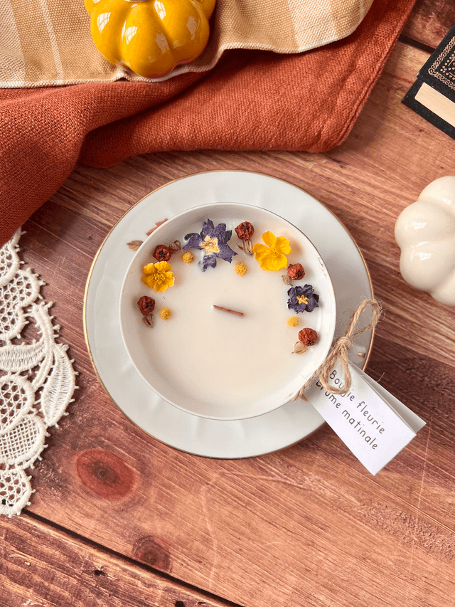 🍁 Bougie Brume matinale - tasse à thé "roses d'automne" avec sous-tasse