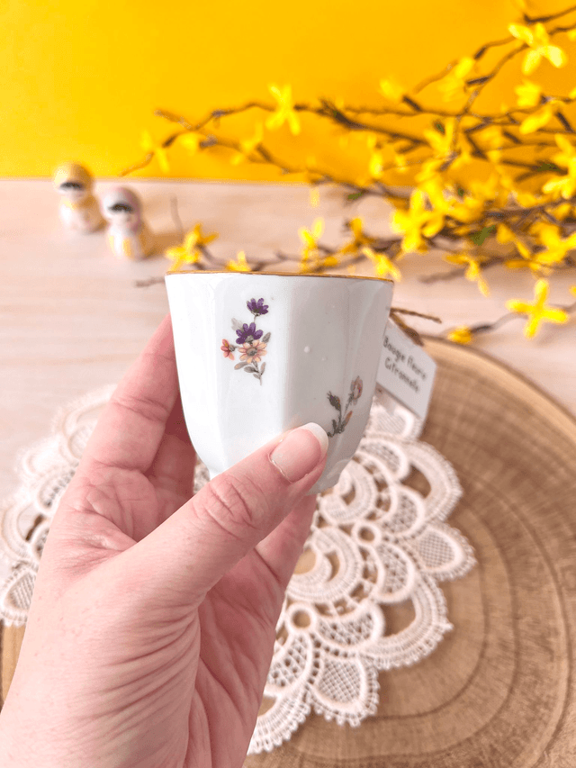🌼 Bougie Citronnelle - tasse à café "petits bouquets"