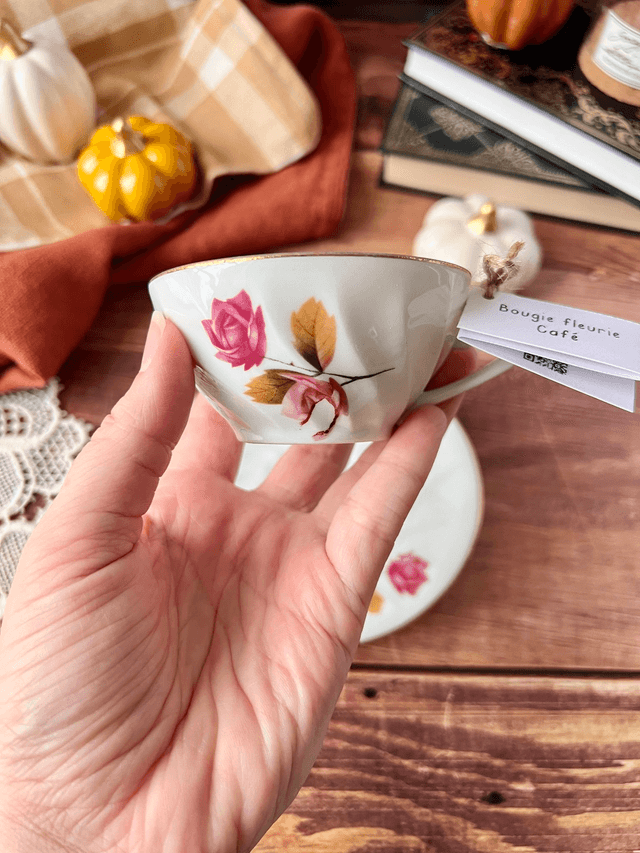 🍁 Bougie Café - tasse à thé "roses d'automne" avec sous-tasse