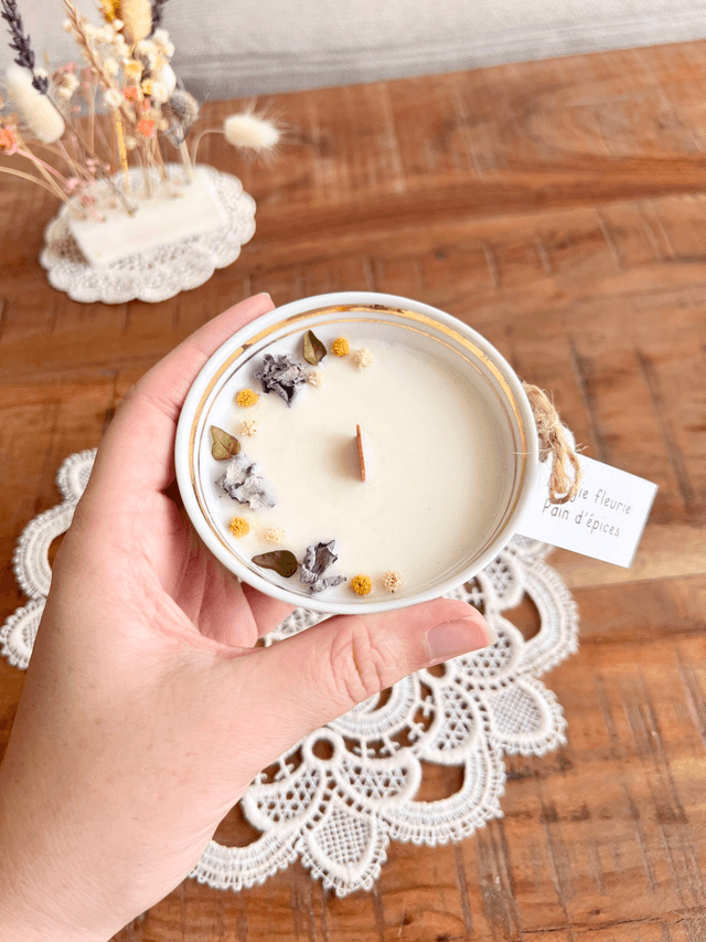Bougie Pain d'épices - tasse à thé "double liseré or"