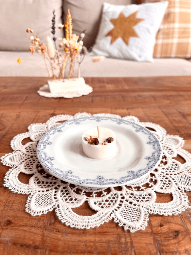✨ Sous tasse - en porcelaine "frise bleue empire"