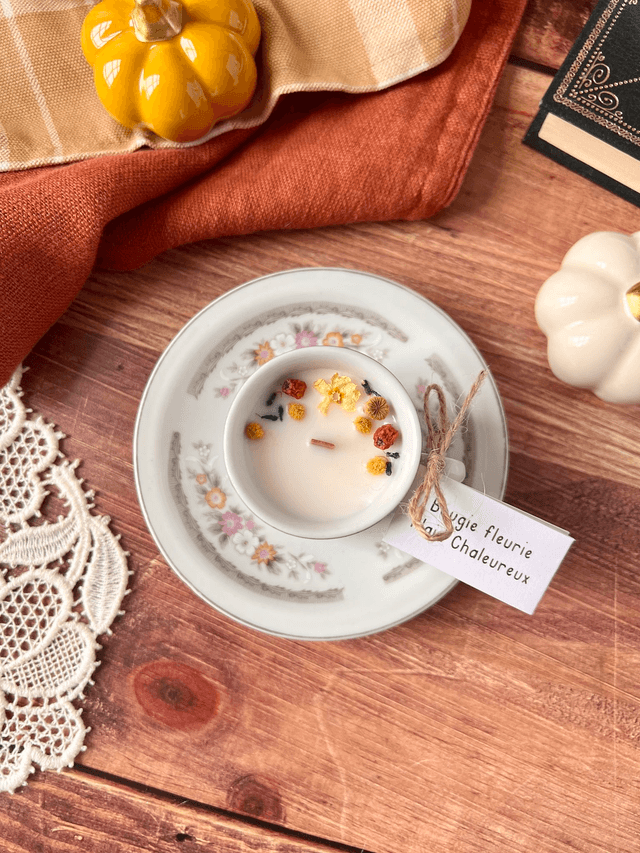 🍁 Bougie Plaid chaleureux - tasse à café "fleurs d'automne" avec sous-tasse