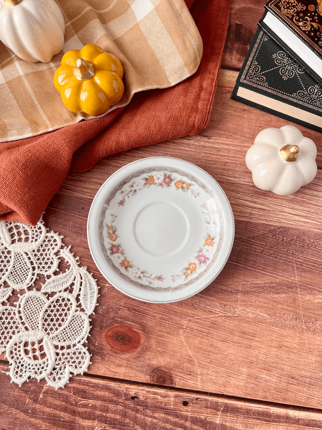 🍁 Sous tasse - en porcelaine "fleurs d'automne"