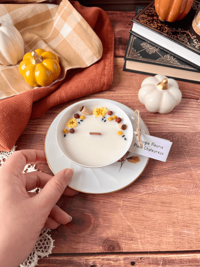 🍁 Bougie Plaid chaleureux - tasse à thé "roses d'automne" avec sous-tasse