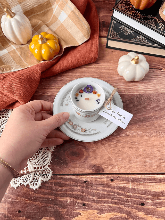 🍁 Bougie Citrouille merveilleuse - tasse à café "fleurs d'automne" avec sous-tasse