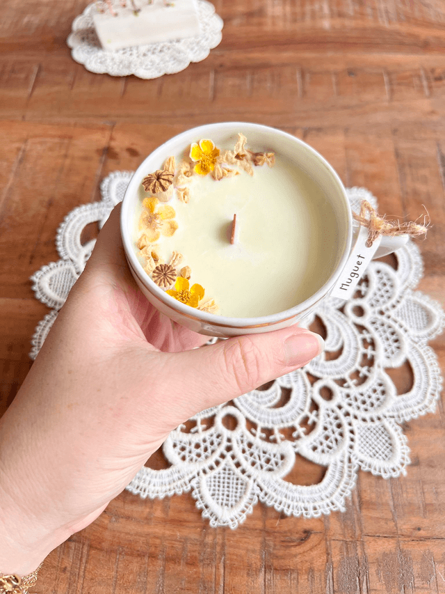 ✨ Bougie Muguet - tasse à thé "facettes"