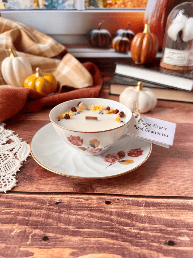 🍁 Bougie Plaid chaleureux - tasse à thé &quot;roses d&#039;automne&quot; avec sous-tasse